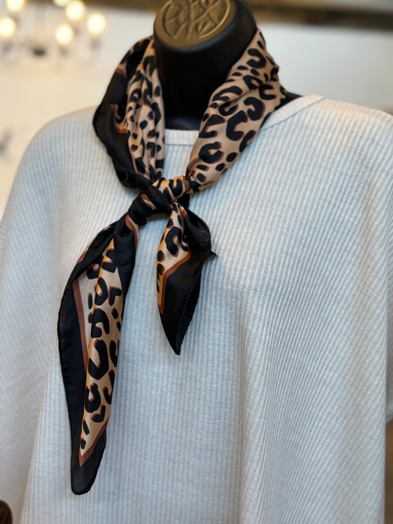 Annabelle Scarf